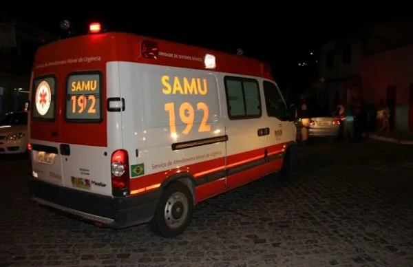 Acidente entre carros deixa dois mortos e três feridos em trecho da BR