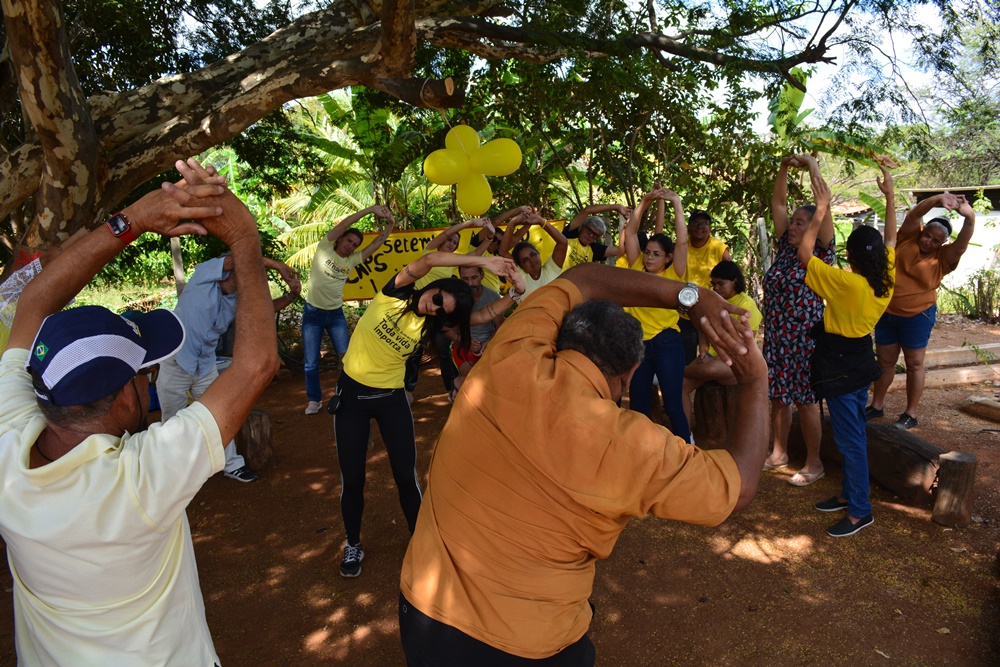 INFORME PUBLICITÁRIO – Setembro Amarelo: Usuários do CAPS e familiares participam de dinâmica no Projeto “Sumé com Flores”