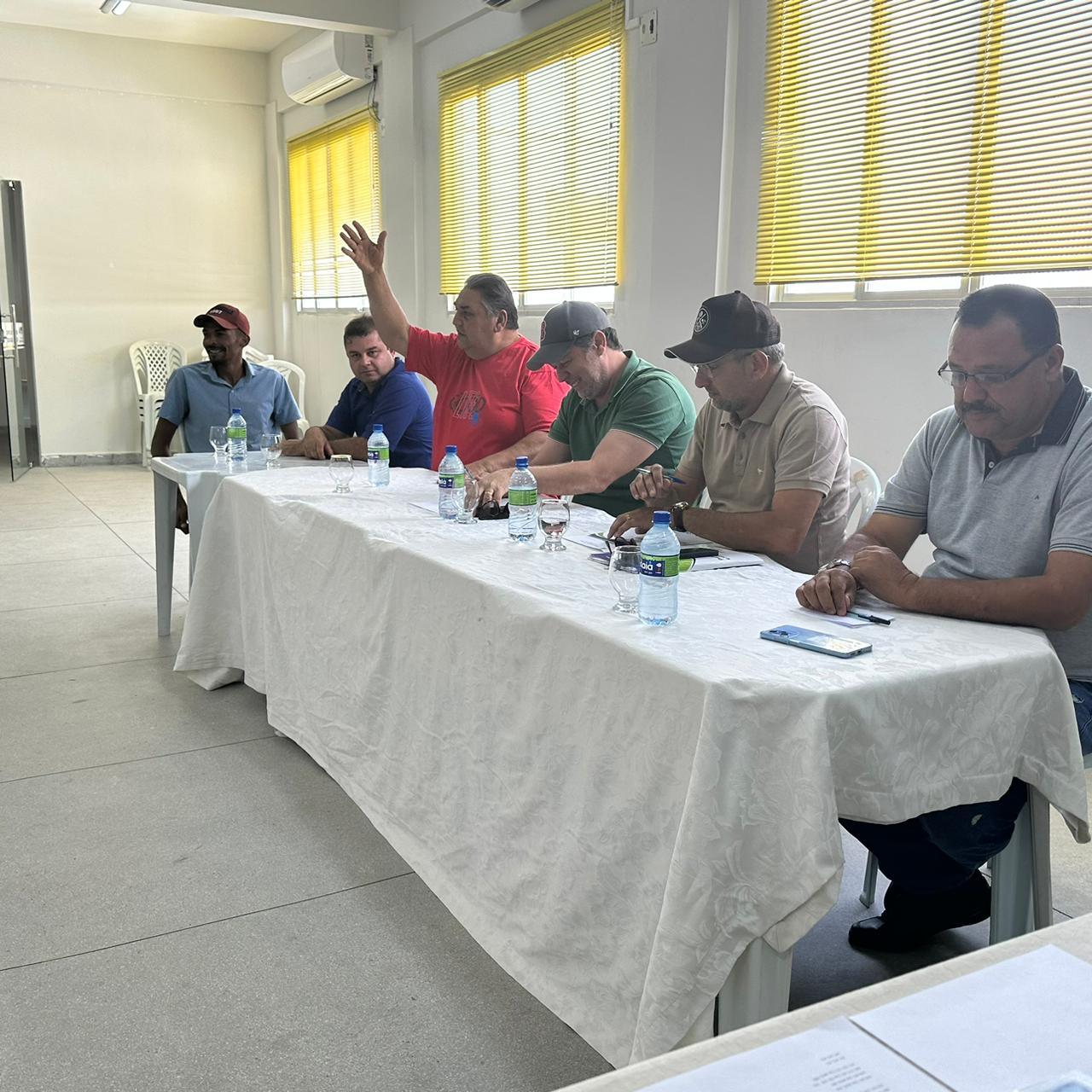 Vereadores participam de reunião com o prefeito Éden Duarte e com o vice-prefeito Manezinho Lourenço