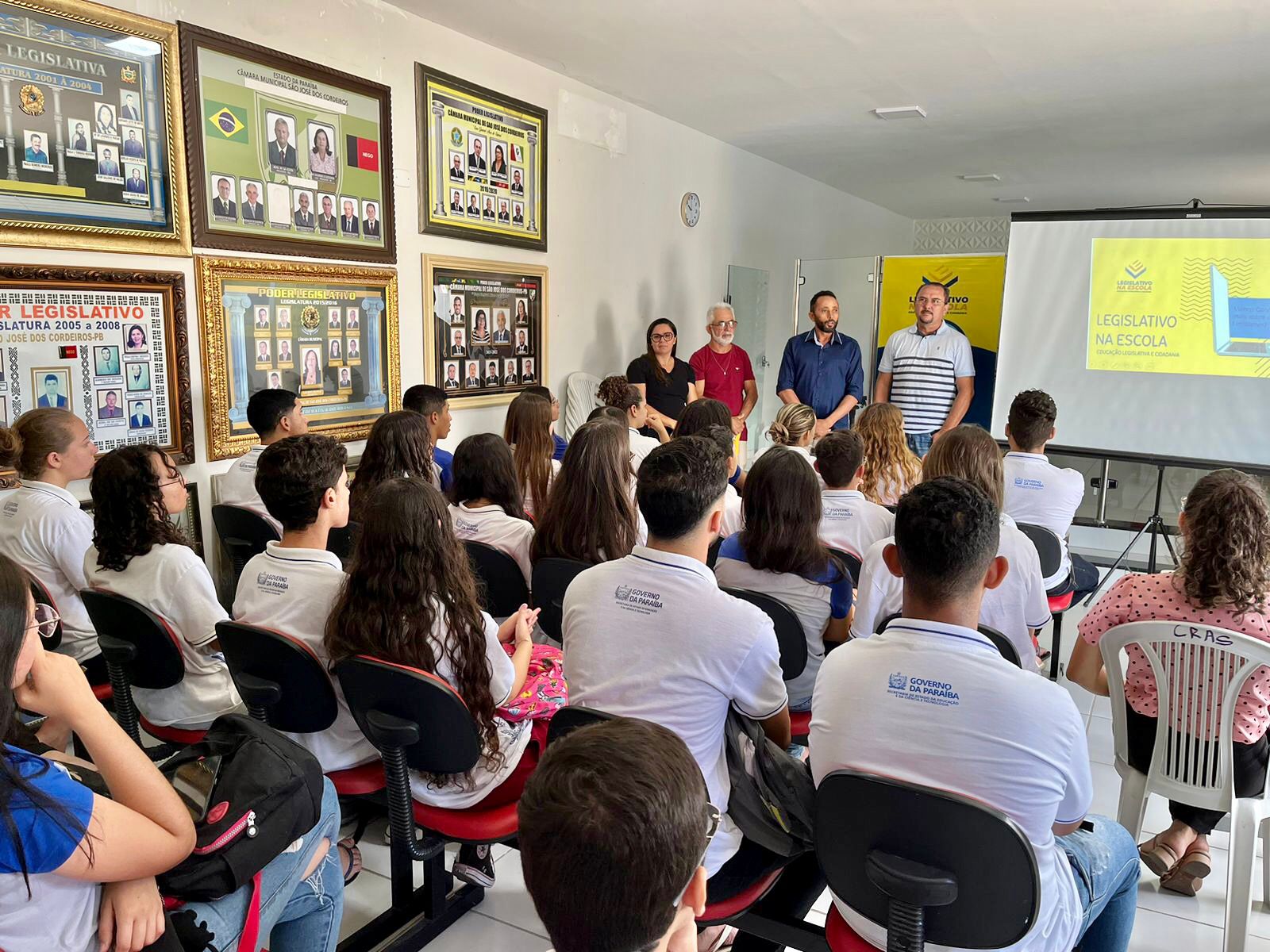 São José dos Cordeiros: Alunos da ECIT Bartolomeu Maracajá participam do Projeto Legislativo na Escola da UVB-PB