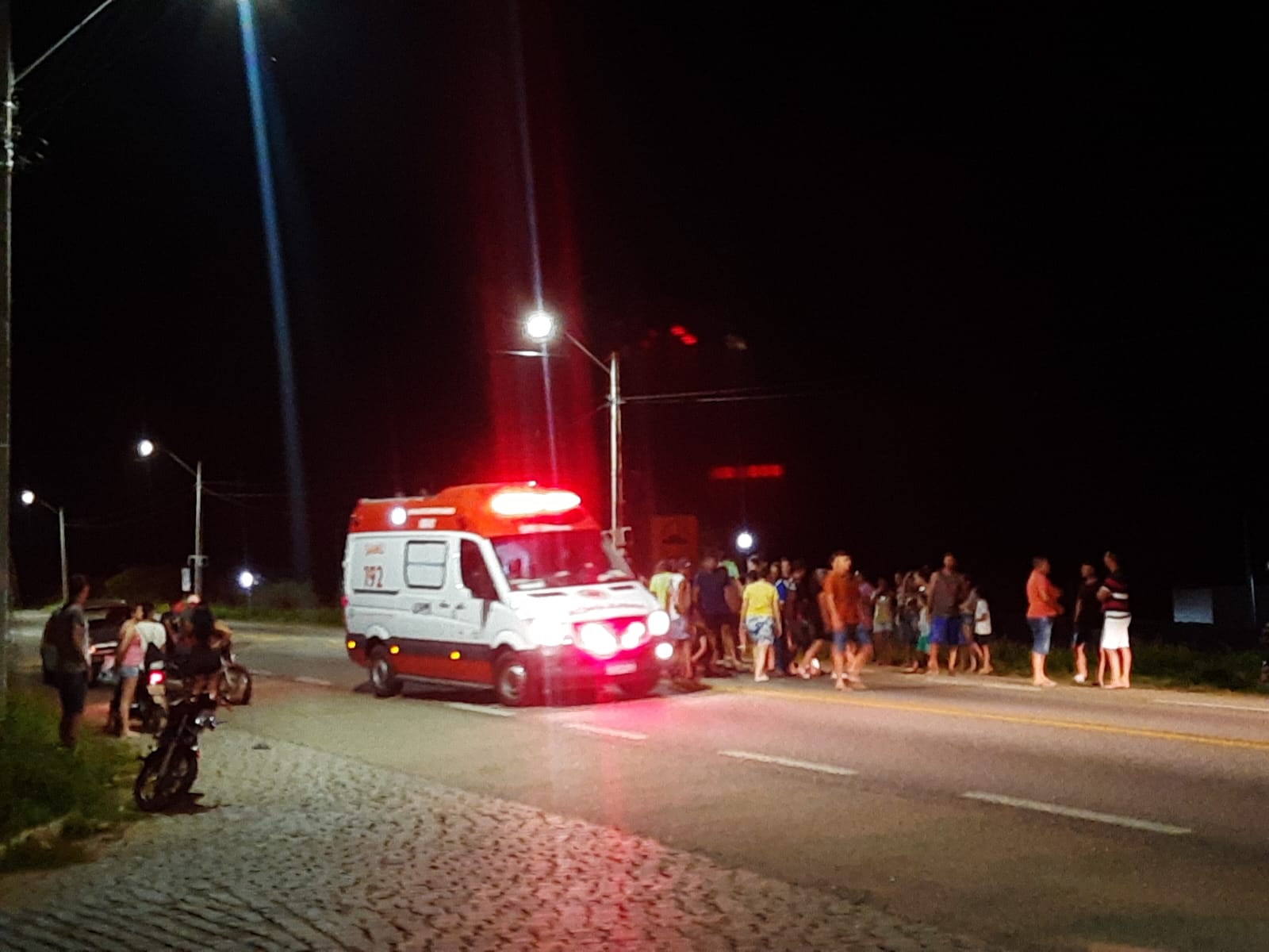 Acidente entre duas motos deixa um ferido na BR-412 em Sumé