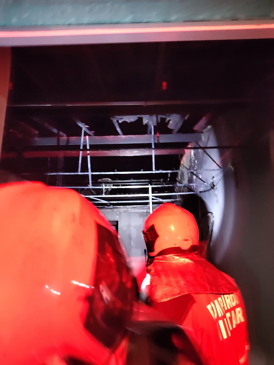 7ª Companhia de Bombeiro Militar é acionada para apagar incêndio em residência em São José dos Cordeiros