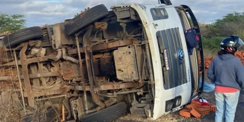 Acidente deixa dois feridos na estrada entre os municípios de Sumé e Congo