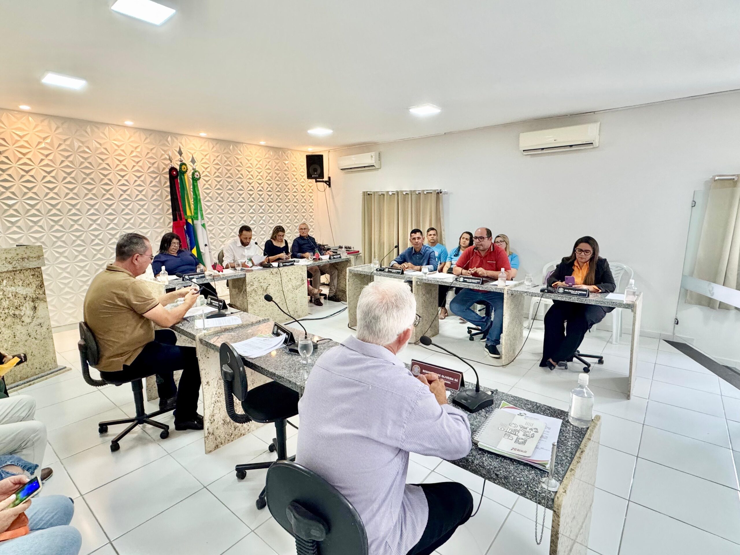 Câmara de São José dos Cordeiros realiza Sessão Solene em homenagem aos Professores