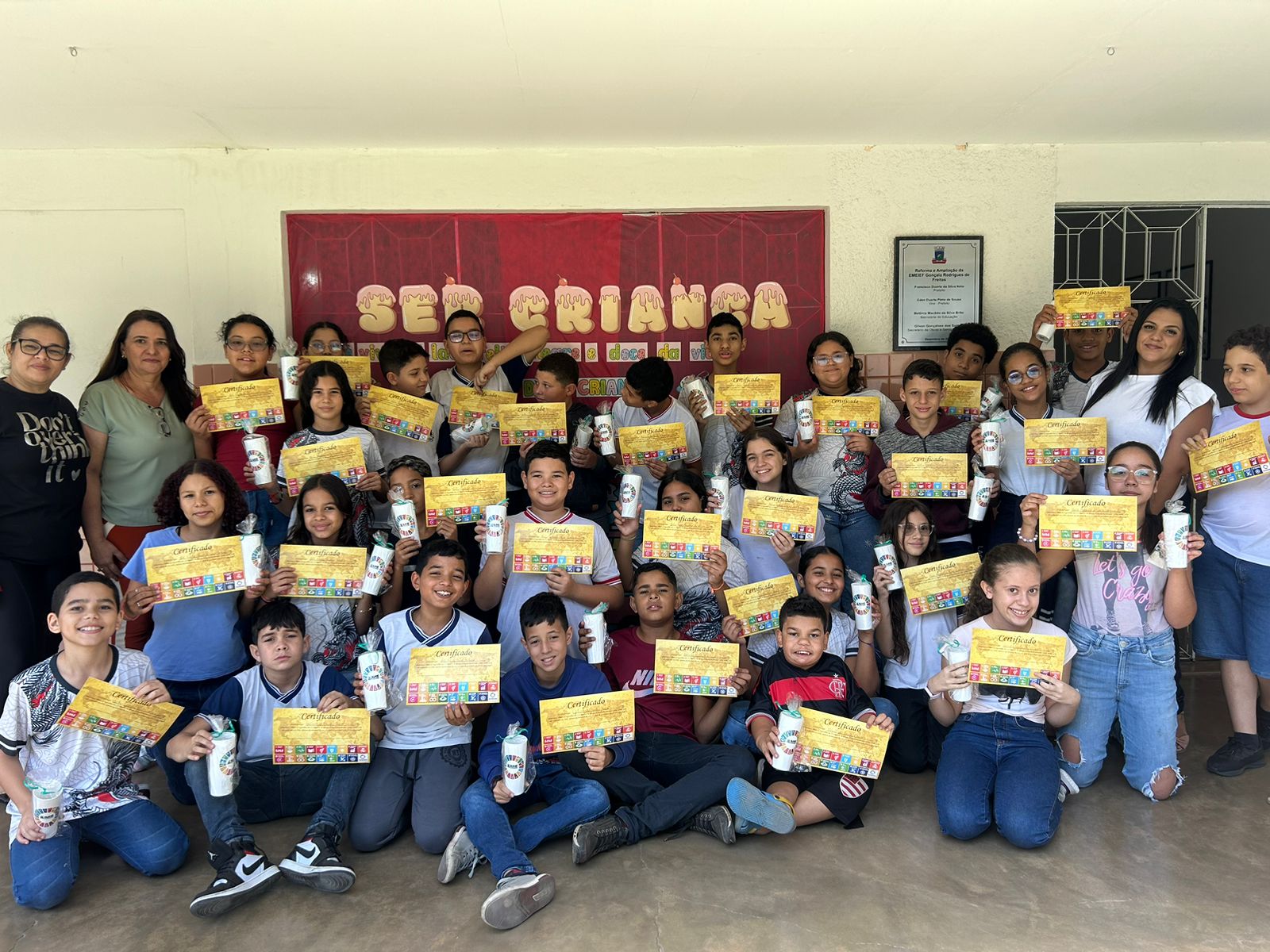 INFORME PUBLICITÁRIO: Seduc de Sumé conclui projeto “Álbuns de Figurinhas do ODS”