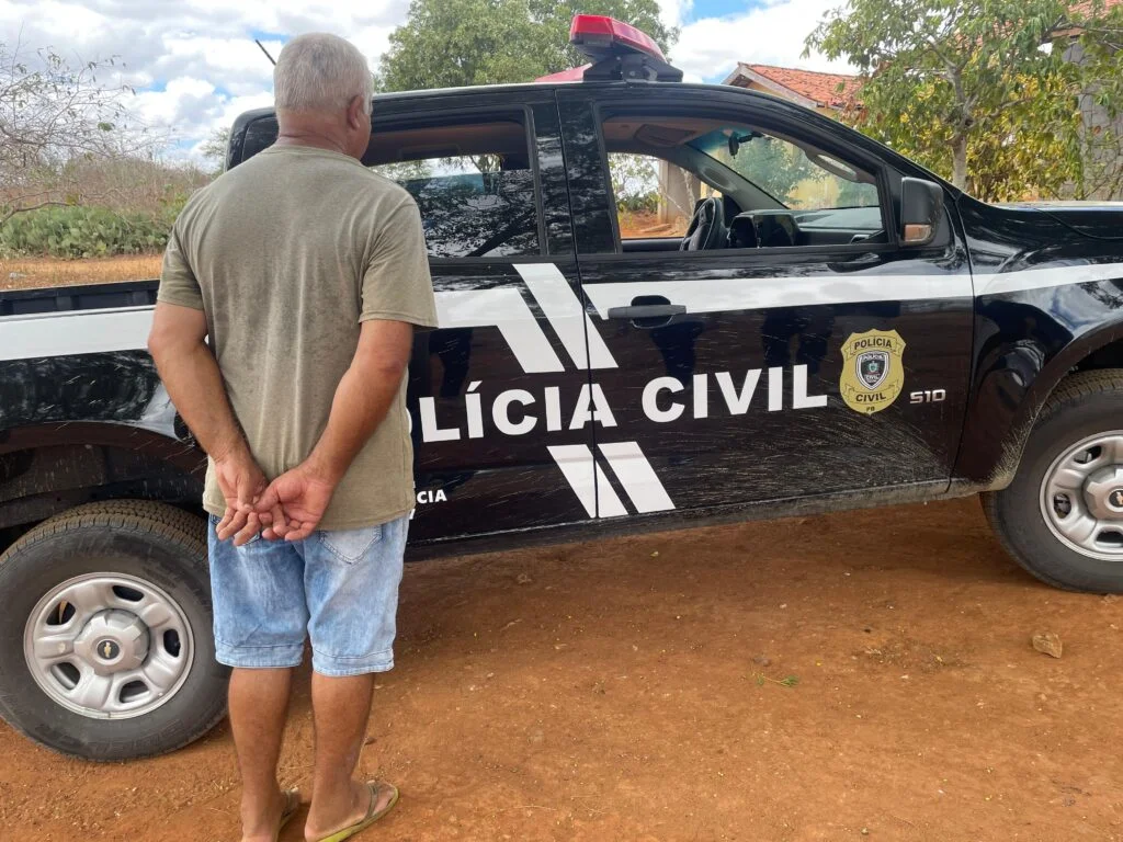 Curandeiro é preso suspeito de abuso sexual contra adolescente na Paraíba