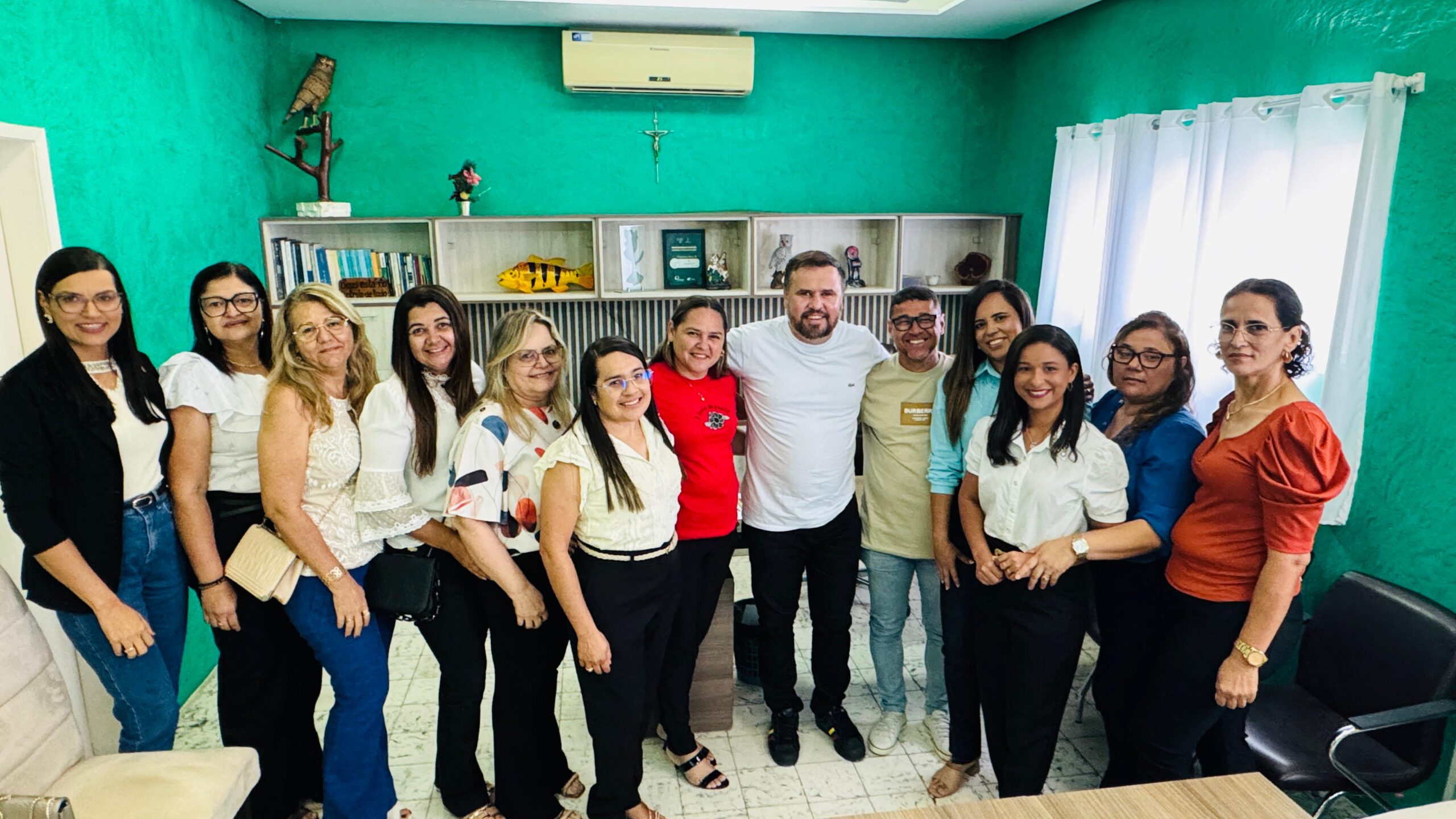 Prefeitura de Camalaú dá posse à nova equipe técnico-administrativa da Educação