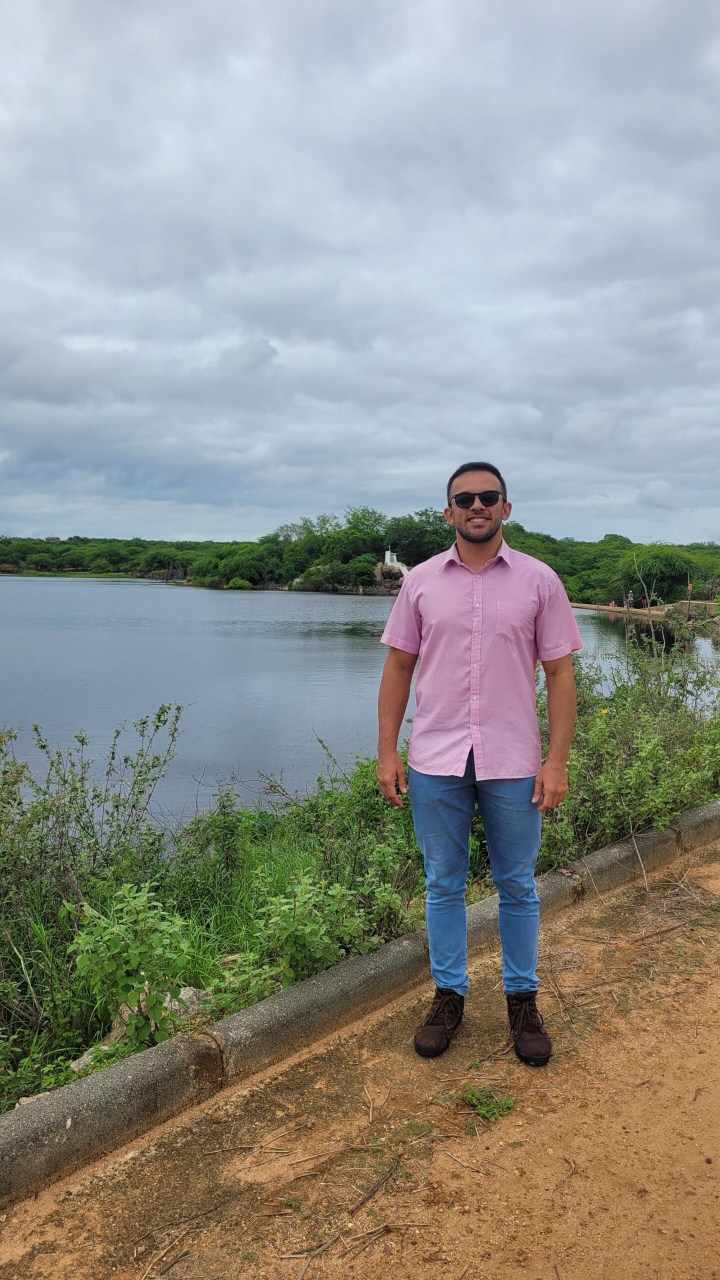 Após vistoria, Vereador Talles de Macêdo identifica inconformidades estruturais no Açude Serra Branca I e encaminha informações ao DNOCS