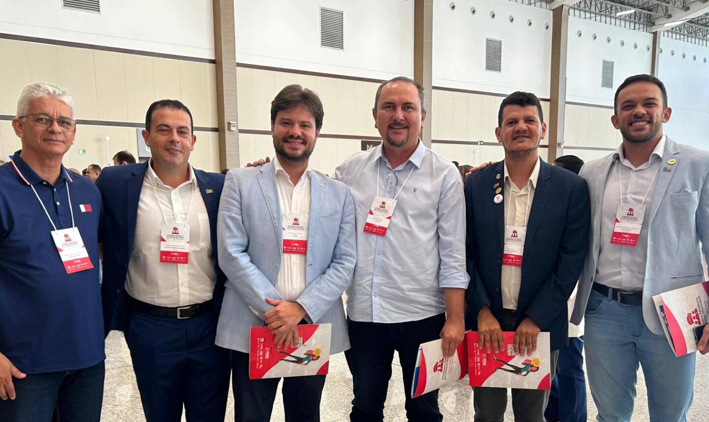 Vereadores de Serra Branca participam do II Encontro Paraibano de Câmaras Municipais
