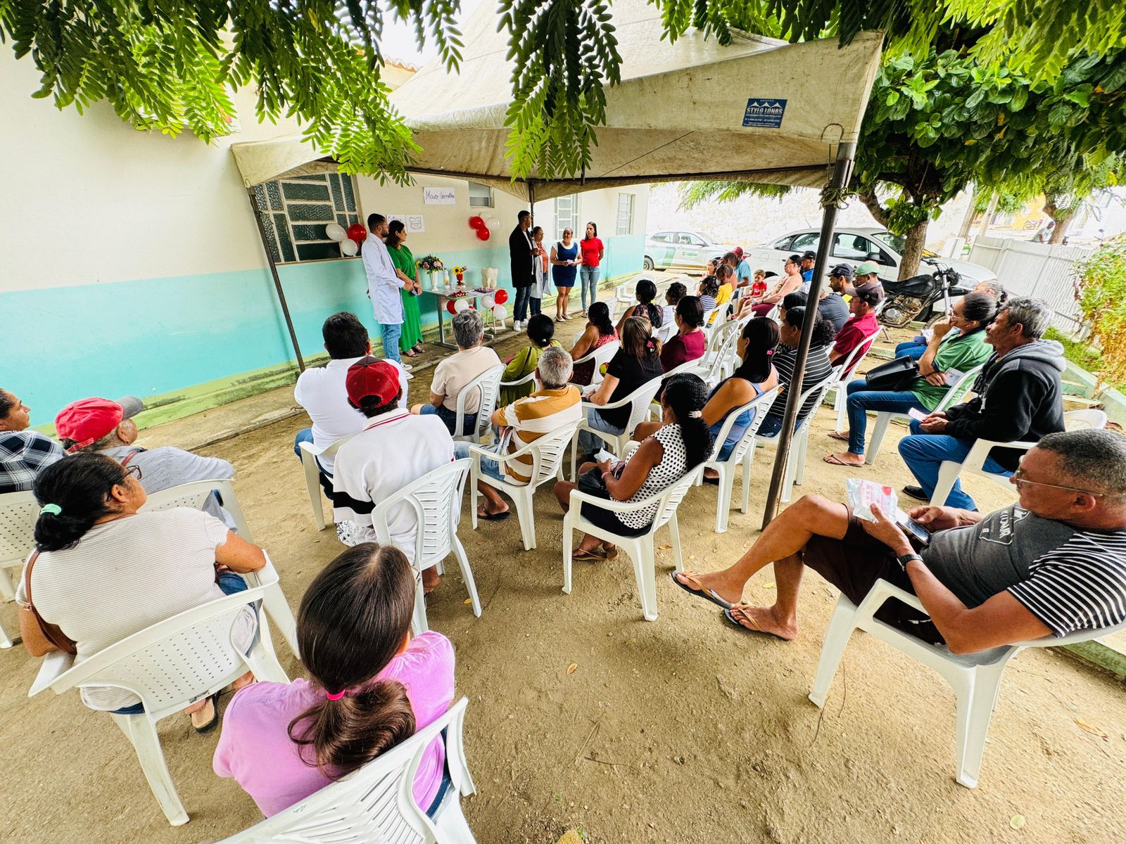 CEO de Camalaú realiza nova entrega de próteses dentárias a pacientes da rede municipal de saúde