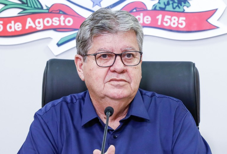 Governador sanciona leis que criam dias do prefeito e do vereador na Paraíba