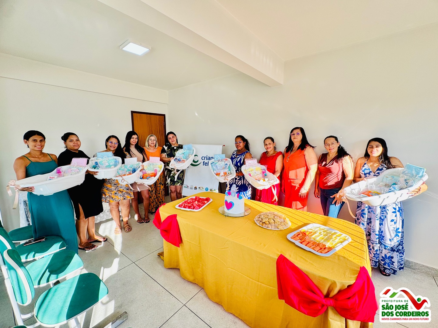 Prefeitura de São José dos Cordeiros realiza a entrega de kits gestante para futuras mamães