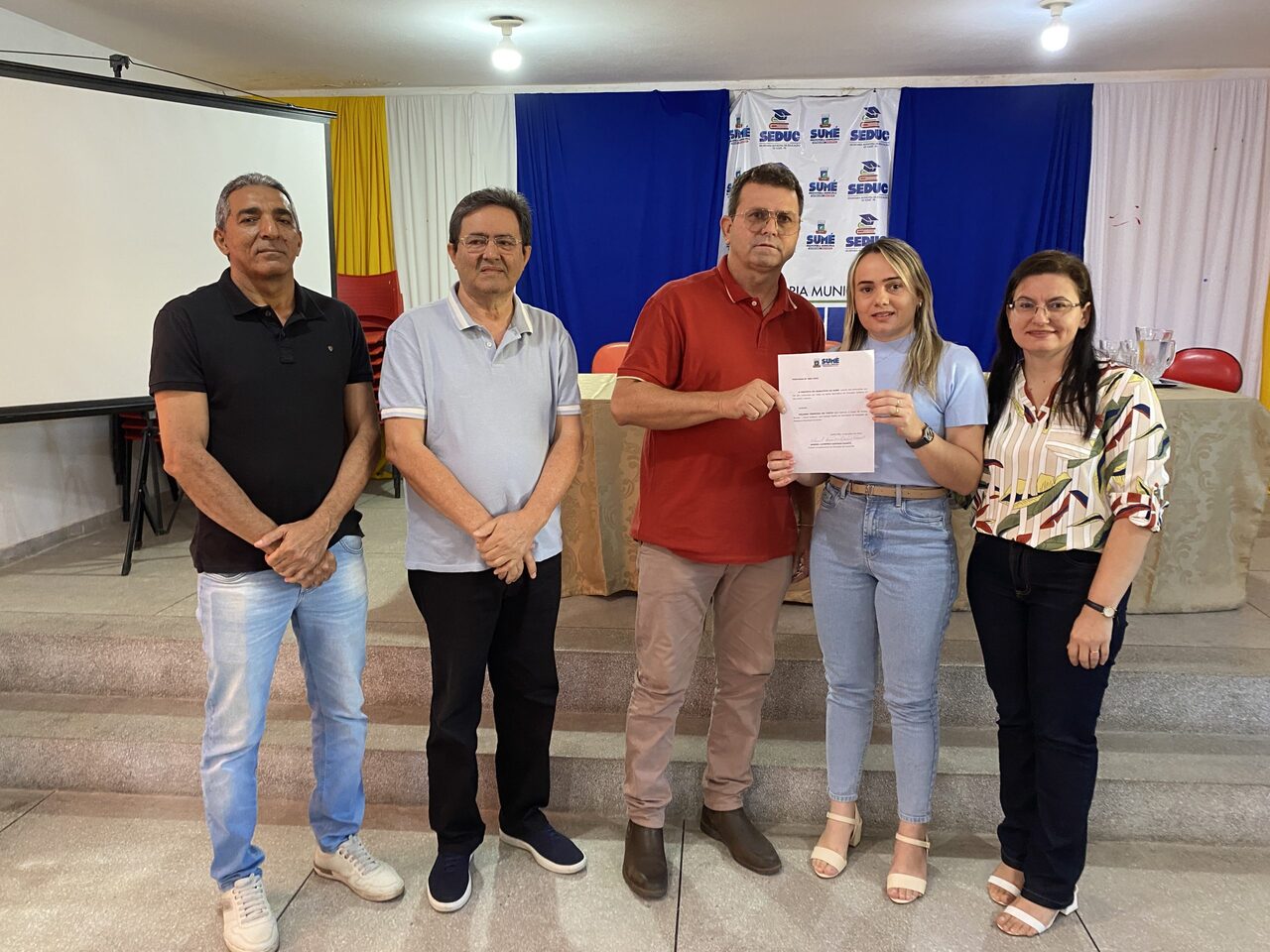 Gestores escolares da rede municipal de Sumé tomam posse após aprovação em PSS