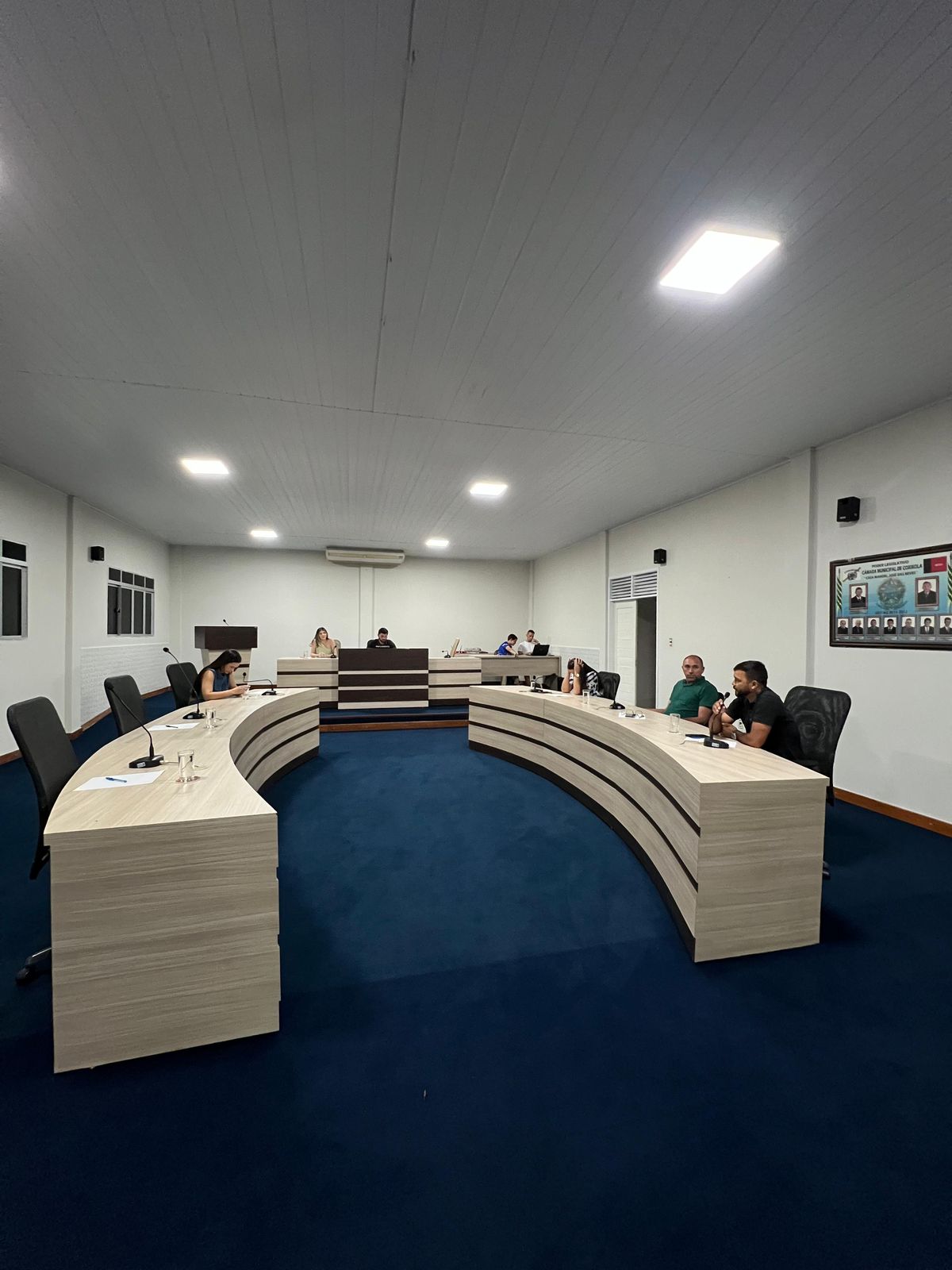 Câmara de Coxixola aprova projeto que garante subsídio a produtores de leite de cabra do município