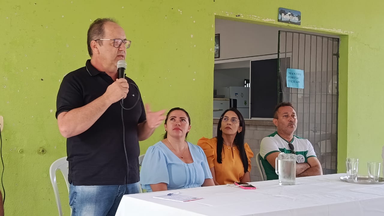 Vereadores Jeffeson Menezes e Jane Isa participam de palestra sobre cidadania na Escola Agrícola em Sumé