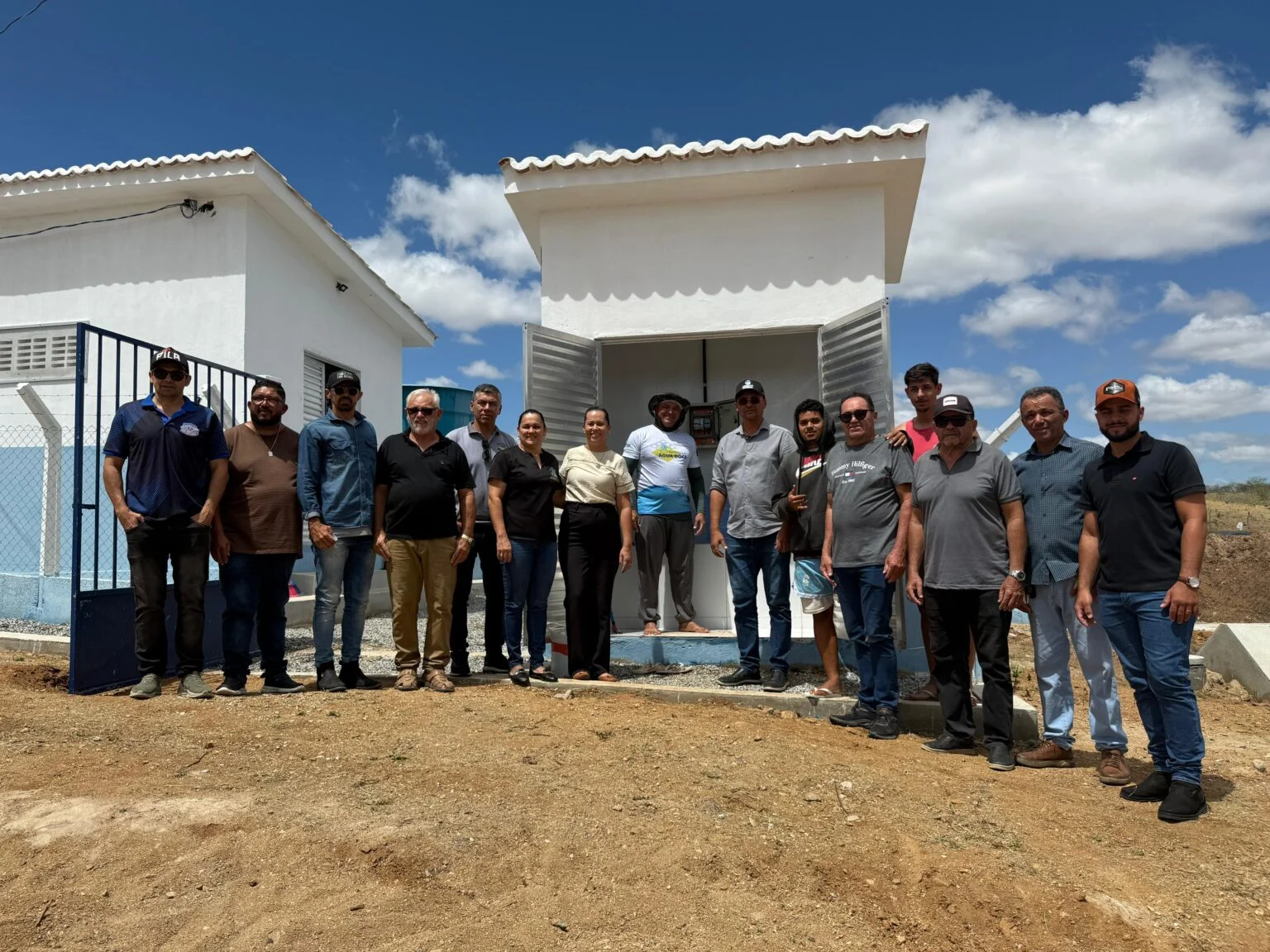 Prefeito Onildo entrega dessalinizador no Sítio São Domingos