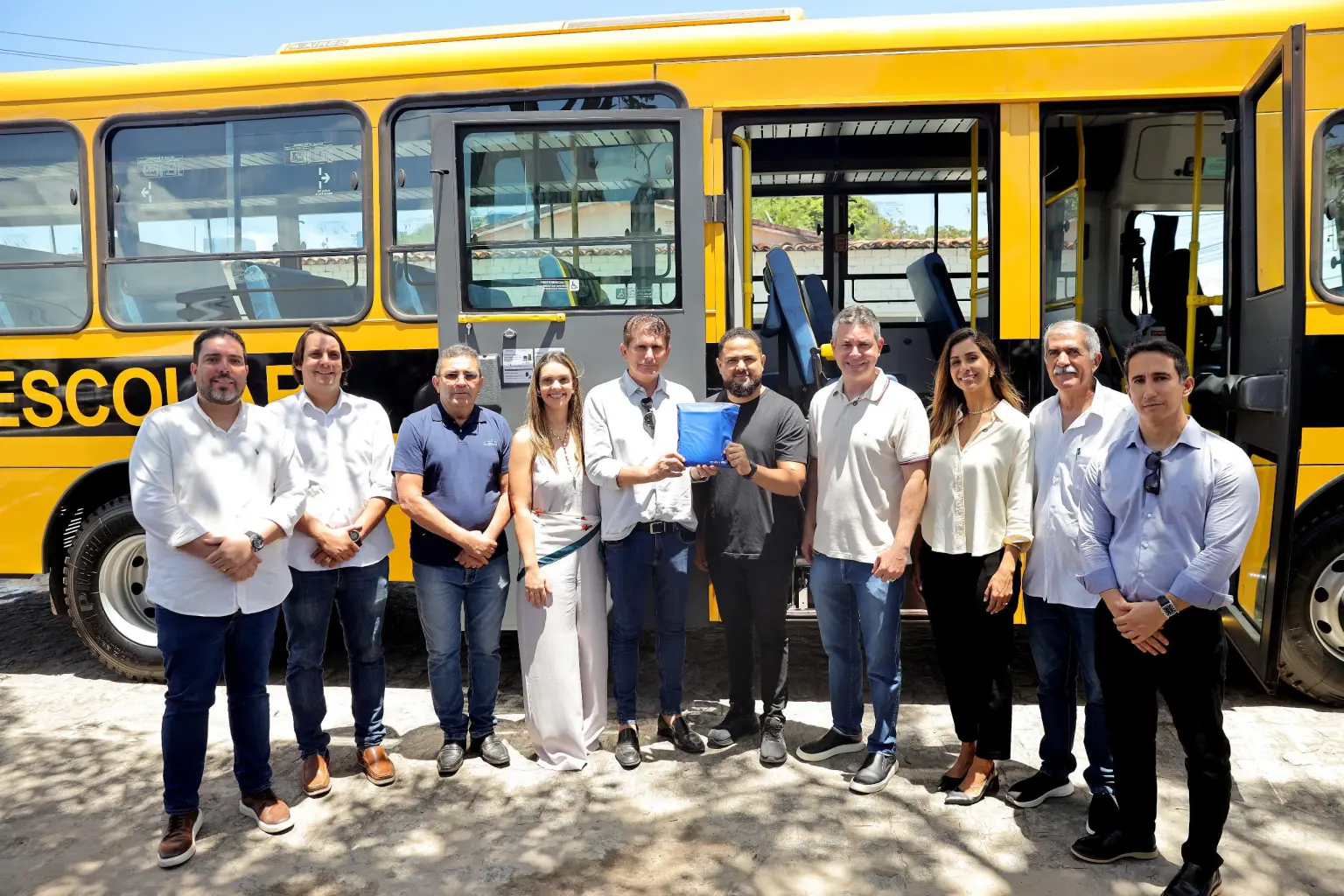 Prefeito André Coutinho amplia acesso ao transporte escolar para alunos do município de Cabedelo