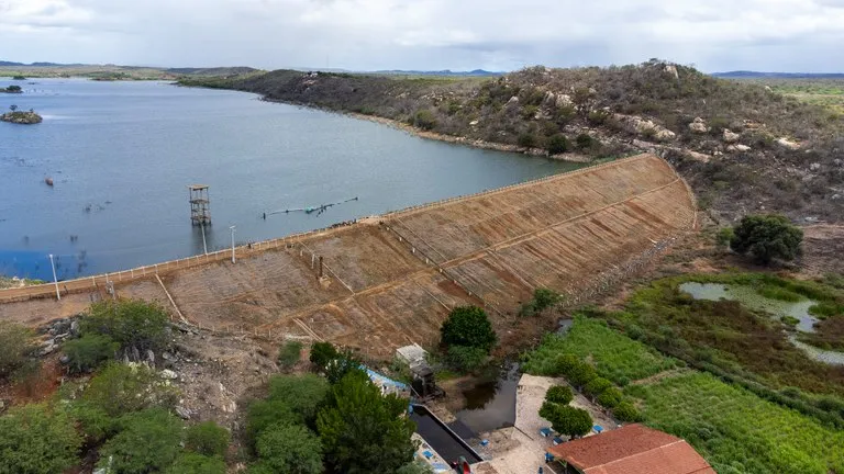 Obras da barragem do Formigueiro, em Sumé, e de outros reservatórios na Paraíba serão iniciadas até dezembro, diz secretário