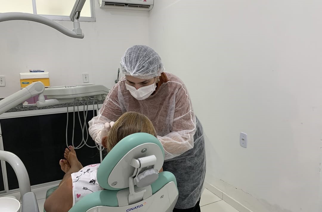 Prefeitura de Amparo realiza mais uma etapa da entrega de próteses dentárias gratuitas