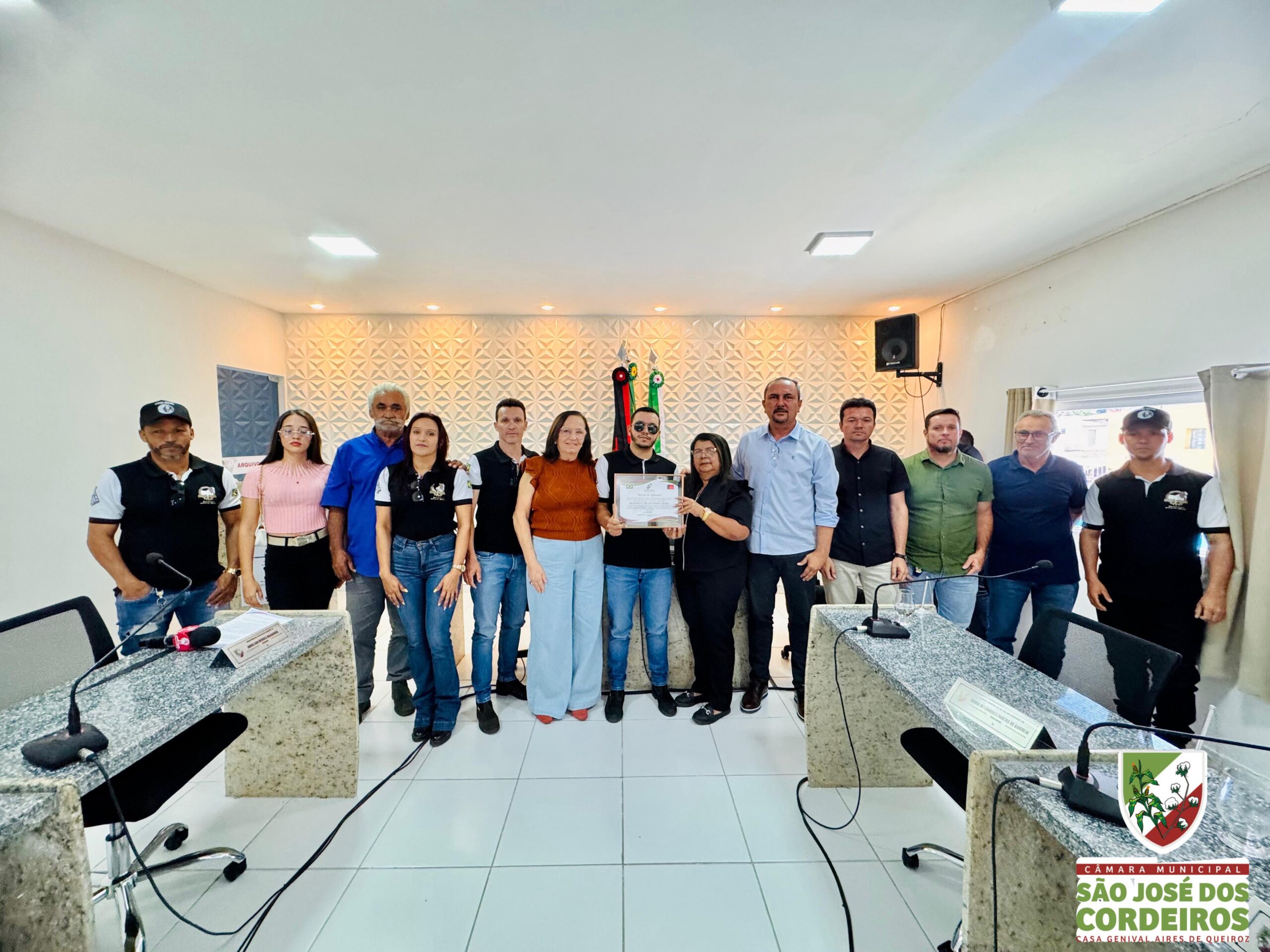 Câmara de São José dos Cordeiros homenageia jovem caprinocultor Ronalty de Oliveira com Moção de Aplauso