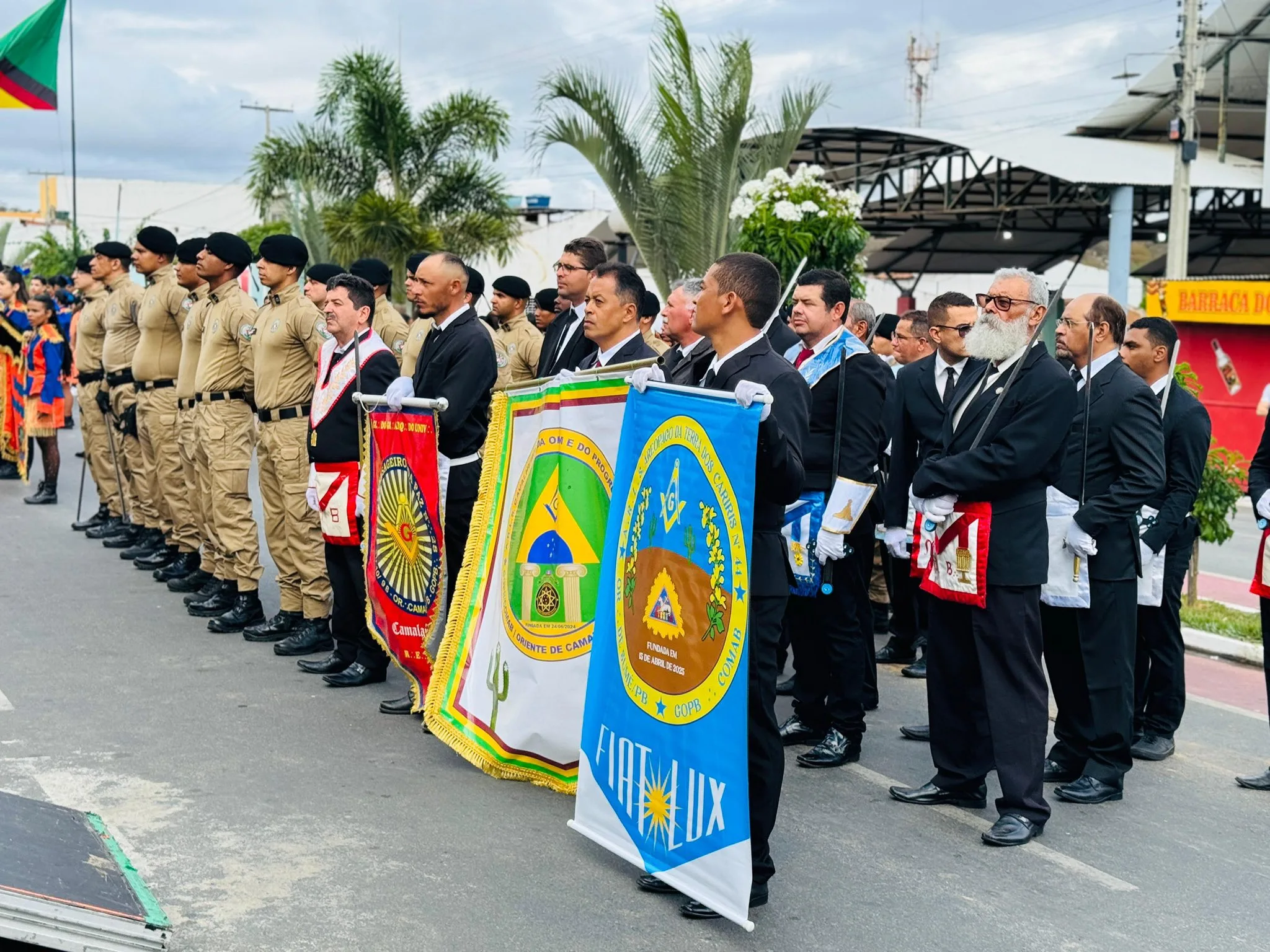 14º Desfile Maçônico reúne autoridades, entidades e a comunidade em Camalaú