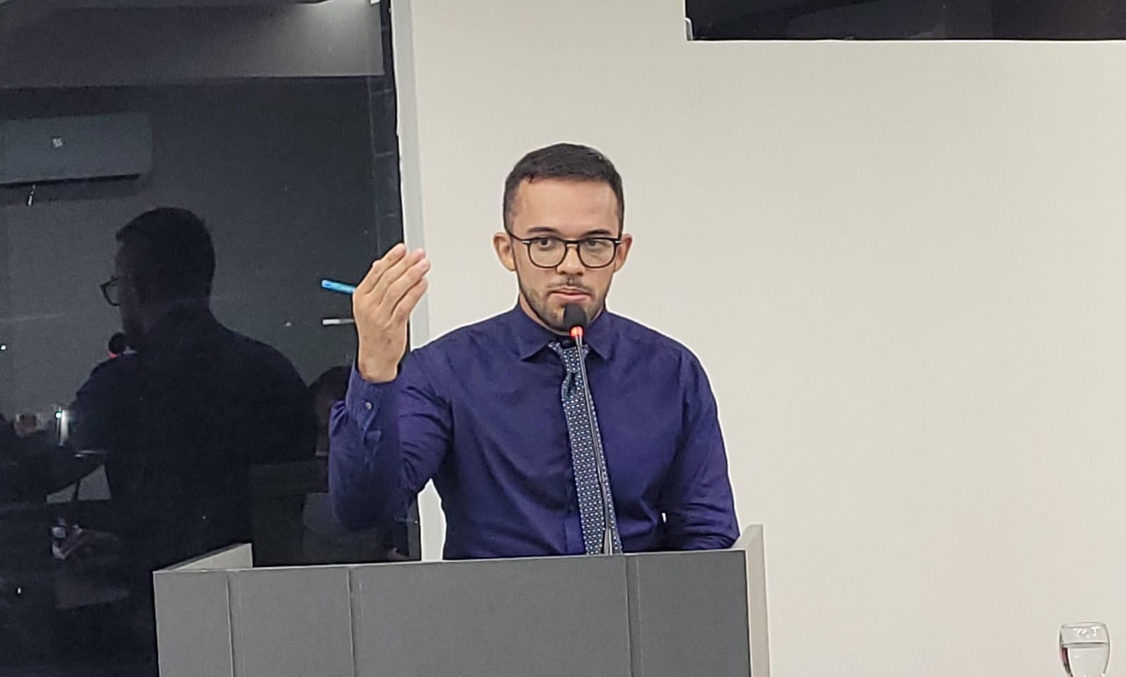 Vereador Talles de Macêdo solicita construção de um novo cemitério municipal em Serra Branca