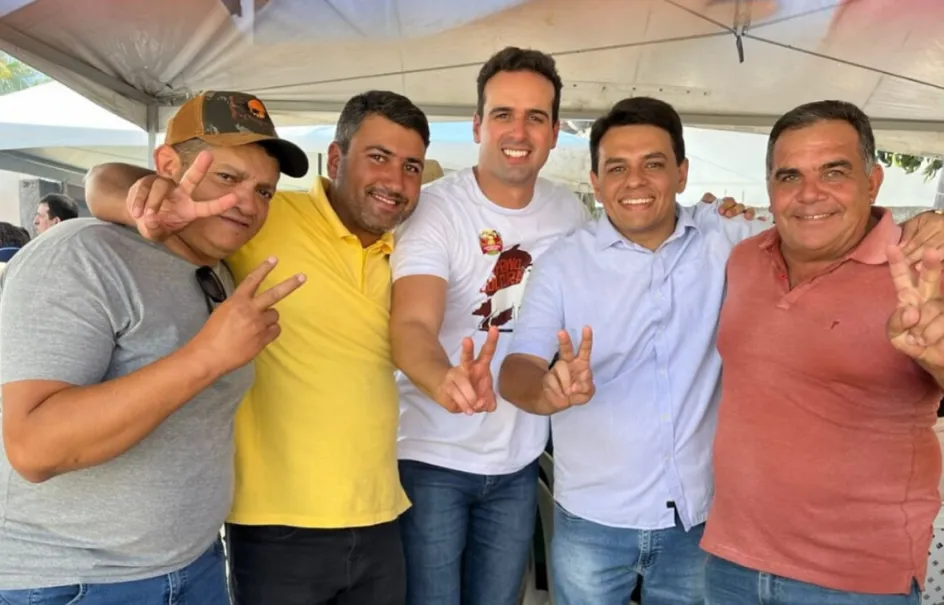 Prefeito de Amparo declara apoio a Lucas Ribeiro para o Governo da Paraíba