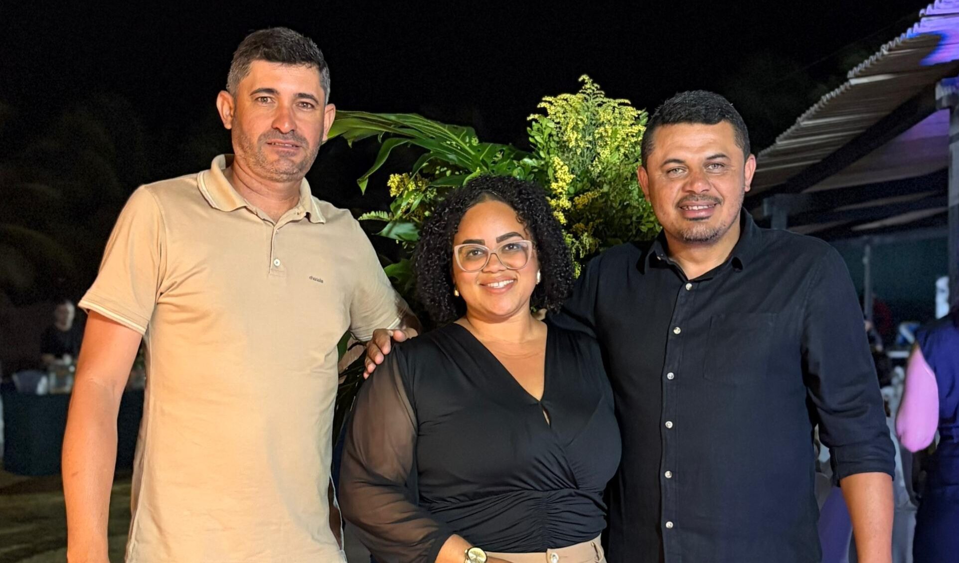 Suplente de Vereadora Débora Brasil adere ao projeto do prefeito Nerivan Gari em Caraúbas