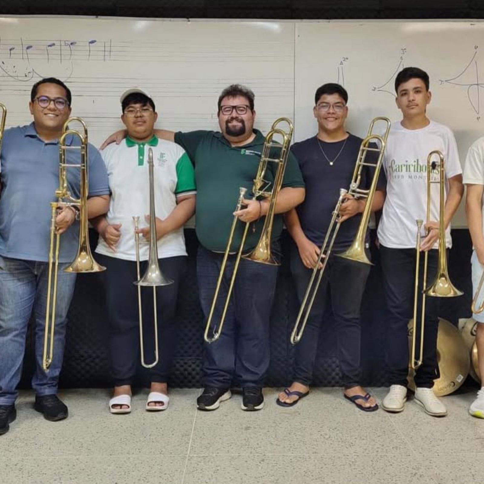 Prefeito Márcio Leite parabeniza músicos da Banda Filarmônica 7 de Setembro pela participação em projeto regional