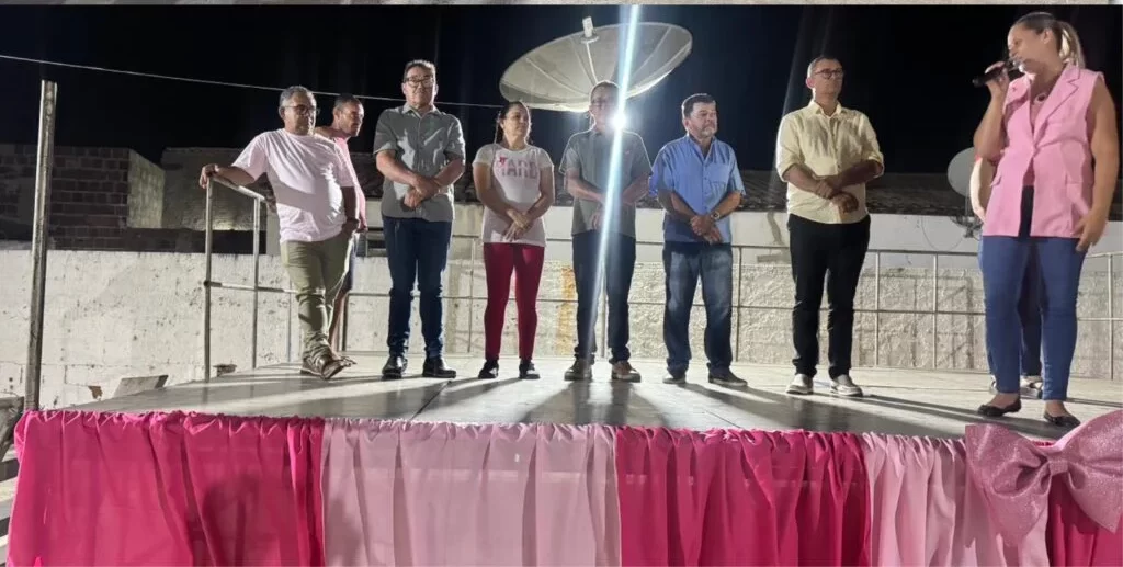 Aulão de dança marca ação do Outubro Rosa em São Domingos do Cariri