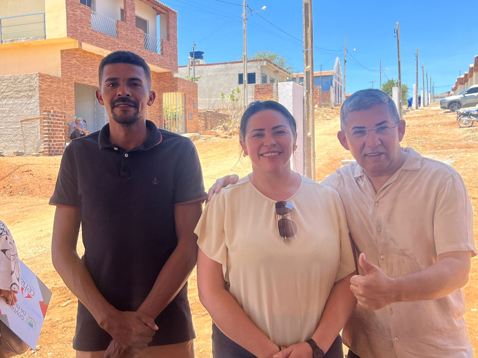 Vereadores participam da entrega de novas moradias do Programa Habitacional em Sumé