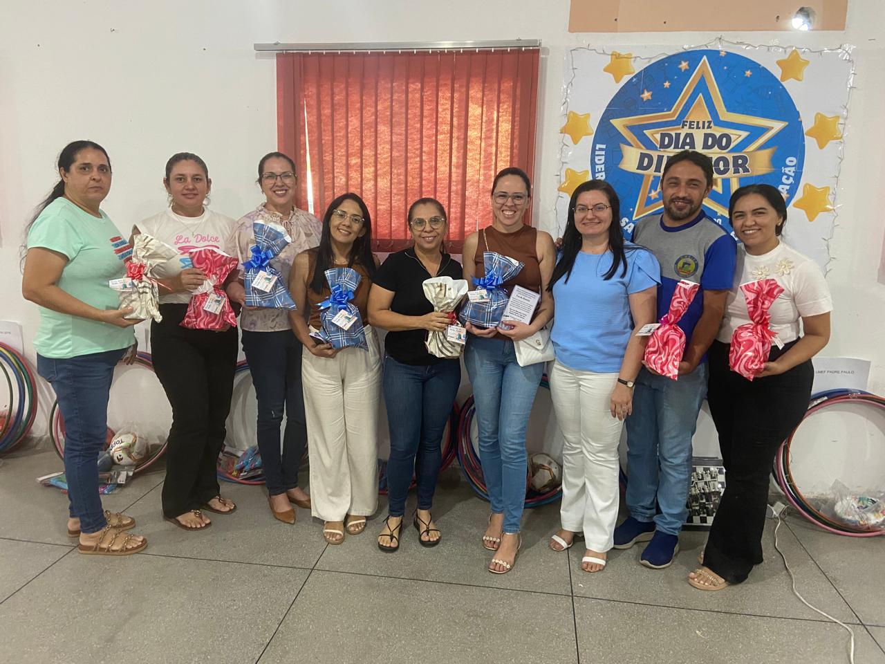 Educação de Sumé celebra Dia do Diretor com reunião produtiva e momentos de reconhecimento