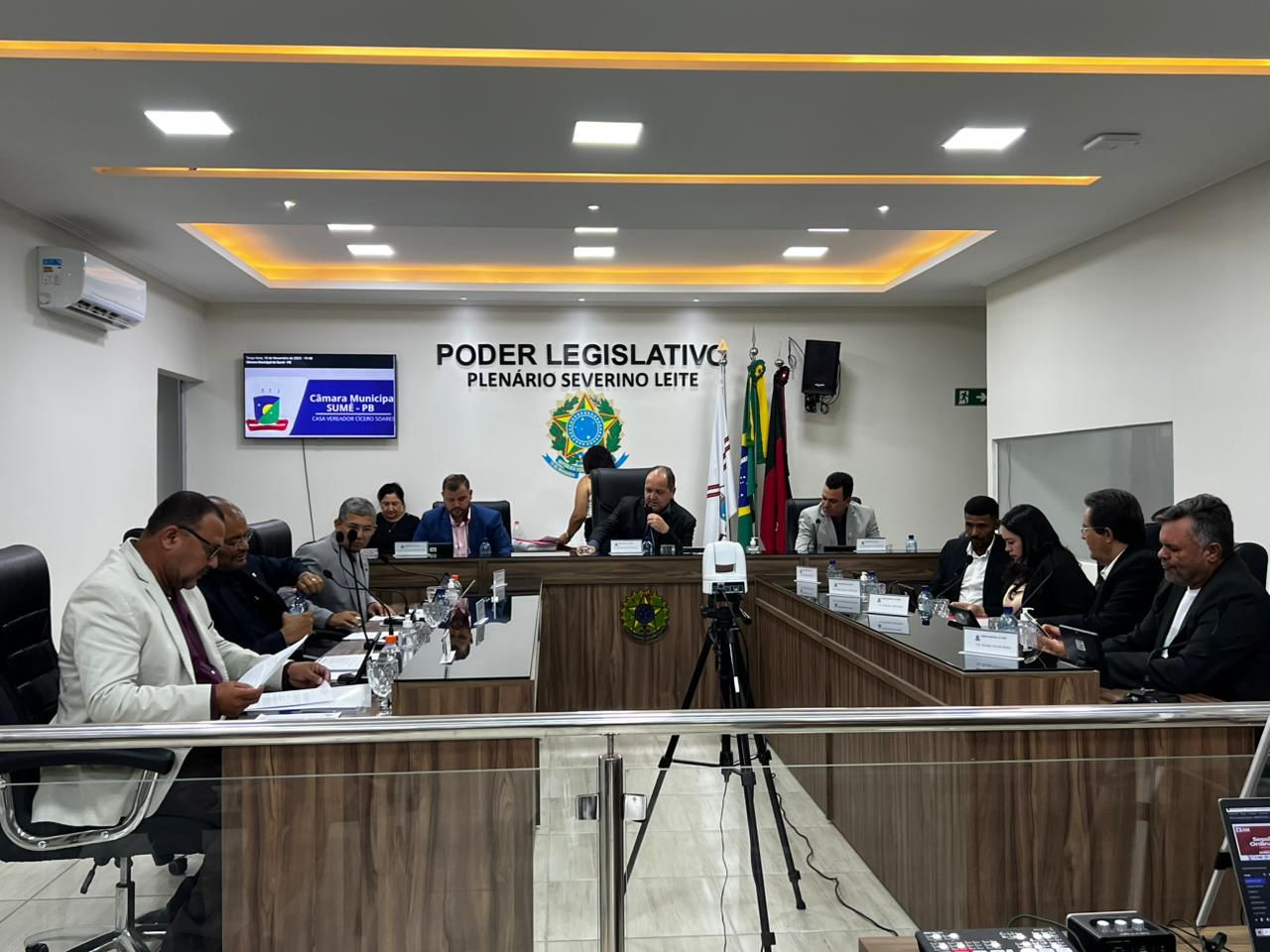 Câmara de Sumé realiza 31ª Sessão Ordinária de 2025 com aprovação de projetos e apresentação de requerimentos