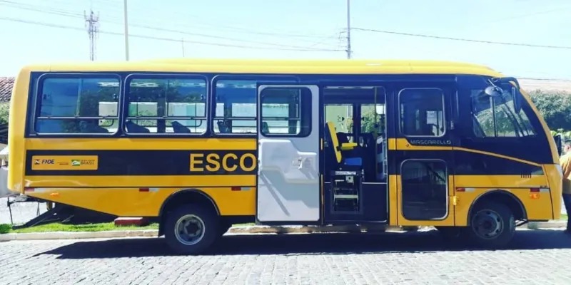 Frota de ônibus escolares de Camalaú é 100% aprovada em vistoria do Detran