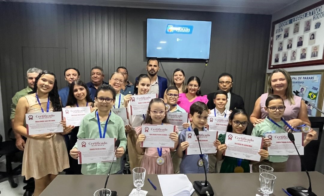Câmara de Parari realiza Sessão Extraordinária para celebrar sucesso do projeto “Aluno Nota 10”