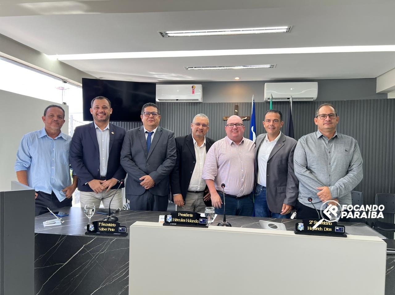 Por unanimidade, vereador Hércules Holanda é reeleito presidente da Câmara de Serra Branca para o biênio 2027–2028