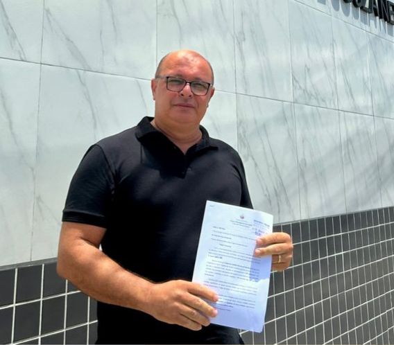 Vereador Denys Cavalcante protocola denúncia contra a Cagepa por falta de água em Santo André