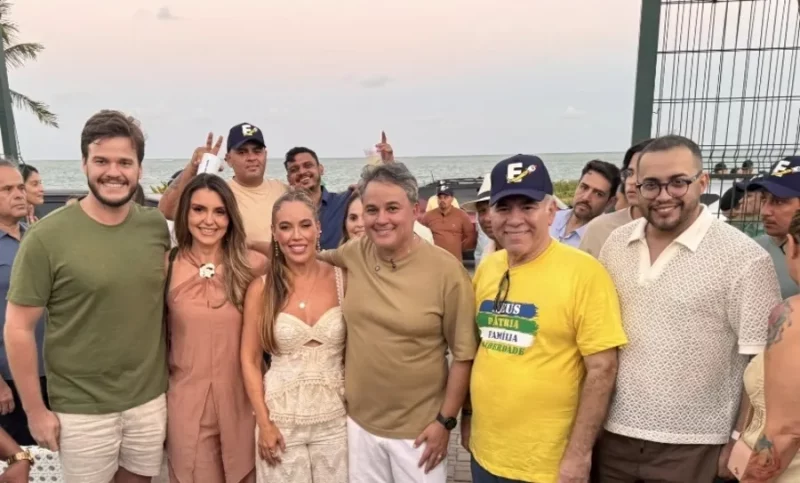 Efraim reúne aliados da oposição e admite possível acordo com Cícero no 2° turno