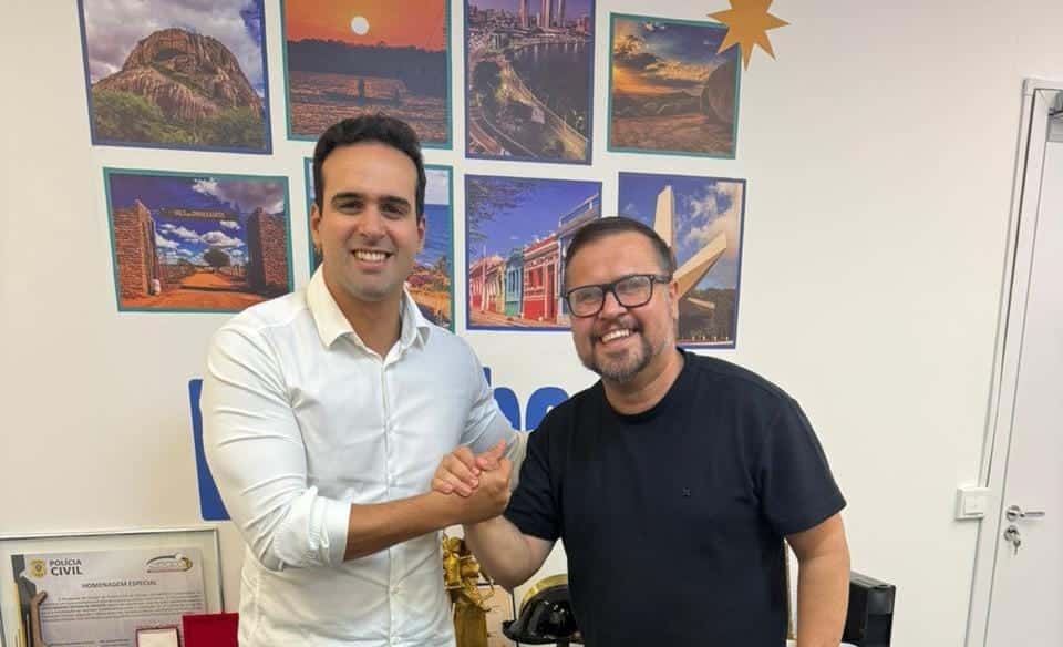 Prefeito Bira se reúne com Lucas Ribeiro e reforça parceria por investimentos em Camalaú