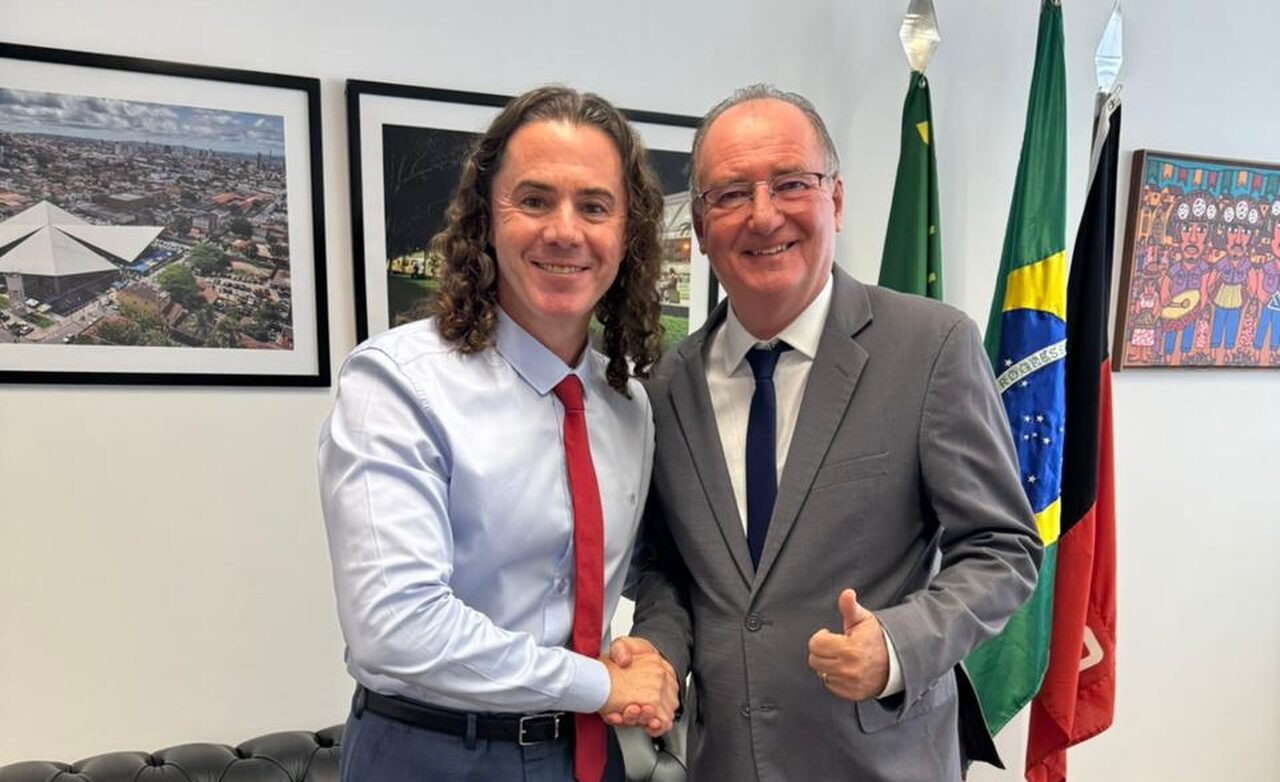 Prefeito Genival Queiroz cumpre agenda em Brasília e busca novos investimentos para Parari