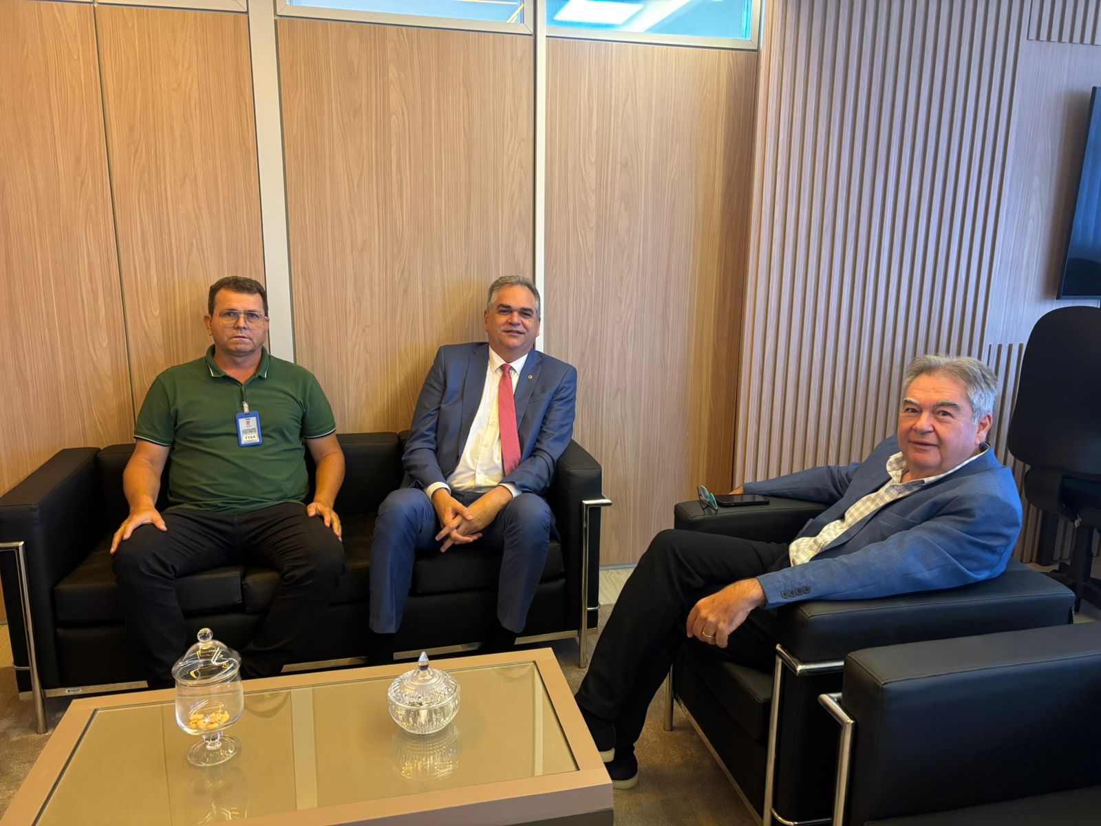 Prefeito Manezinho articula parcerias em João Pessoa para retomada de obras e fortalecimento da comarca